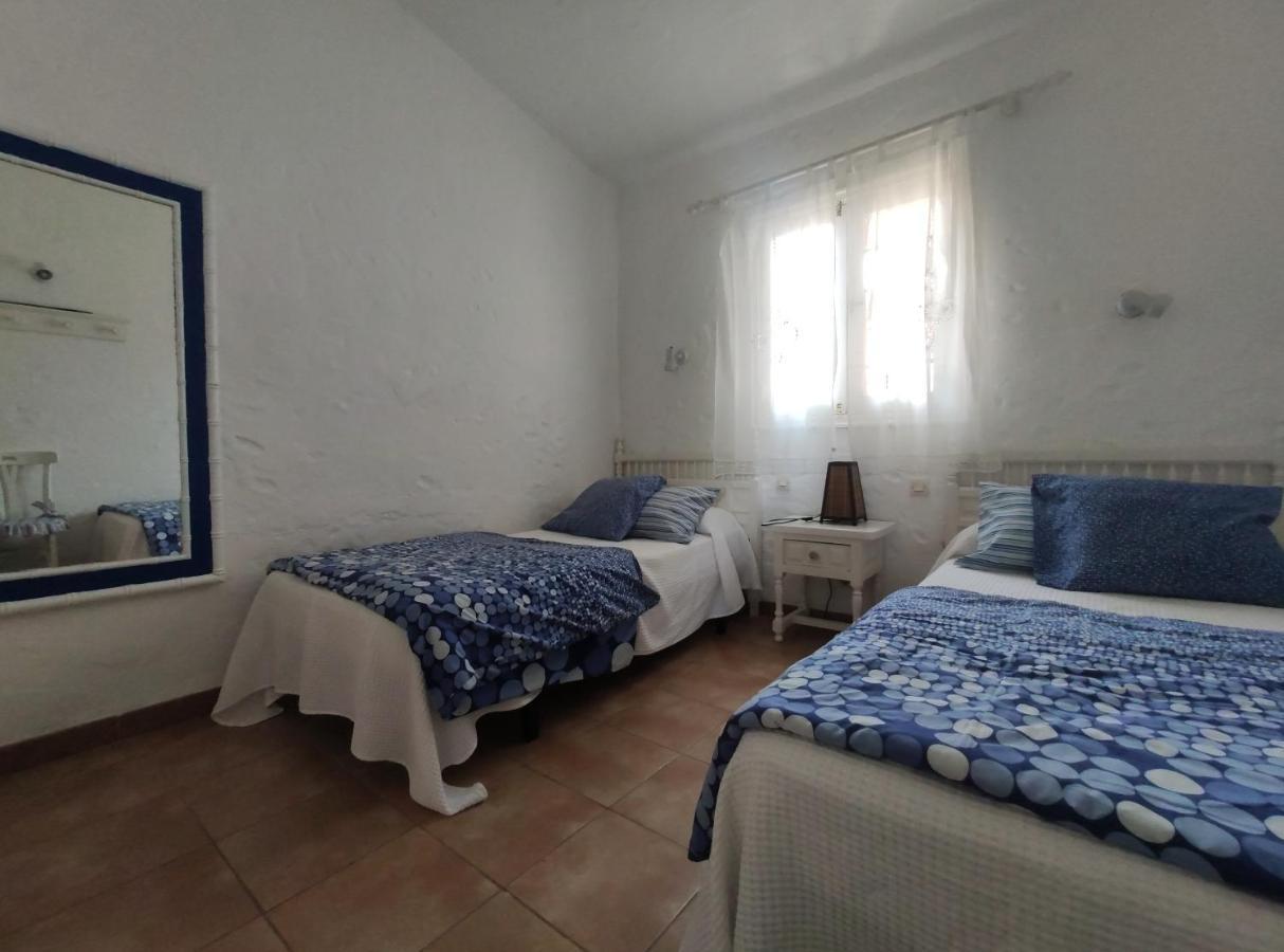 2 Bedroom Bungalow Next Yumbo Center. Free Parking Плая дел Инглес Екстериор снимка